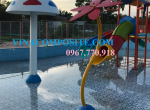 Cây hoa phun nước hồ bơi